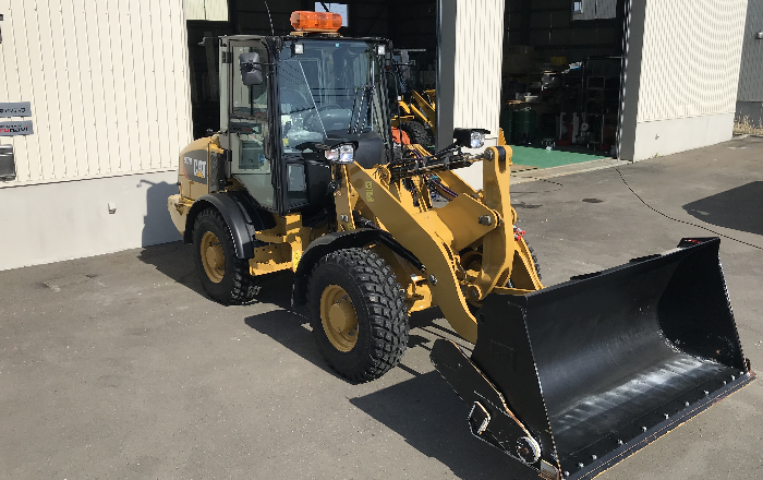 CAT 907M ショベルローダ