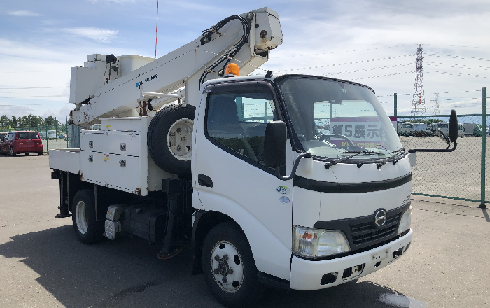 日野　デュトロ高所作業車